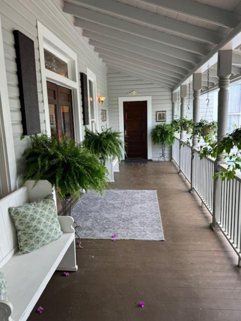 Woodbine Inn And Restaurant Madisonville Exteriör bild