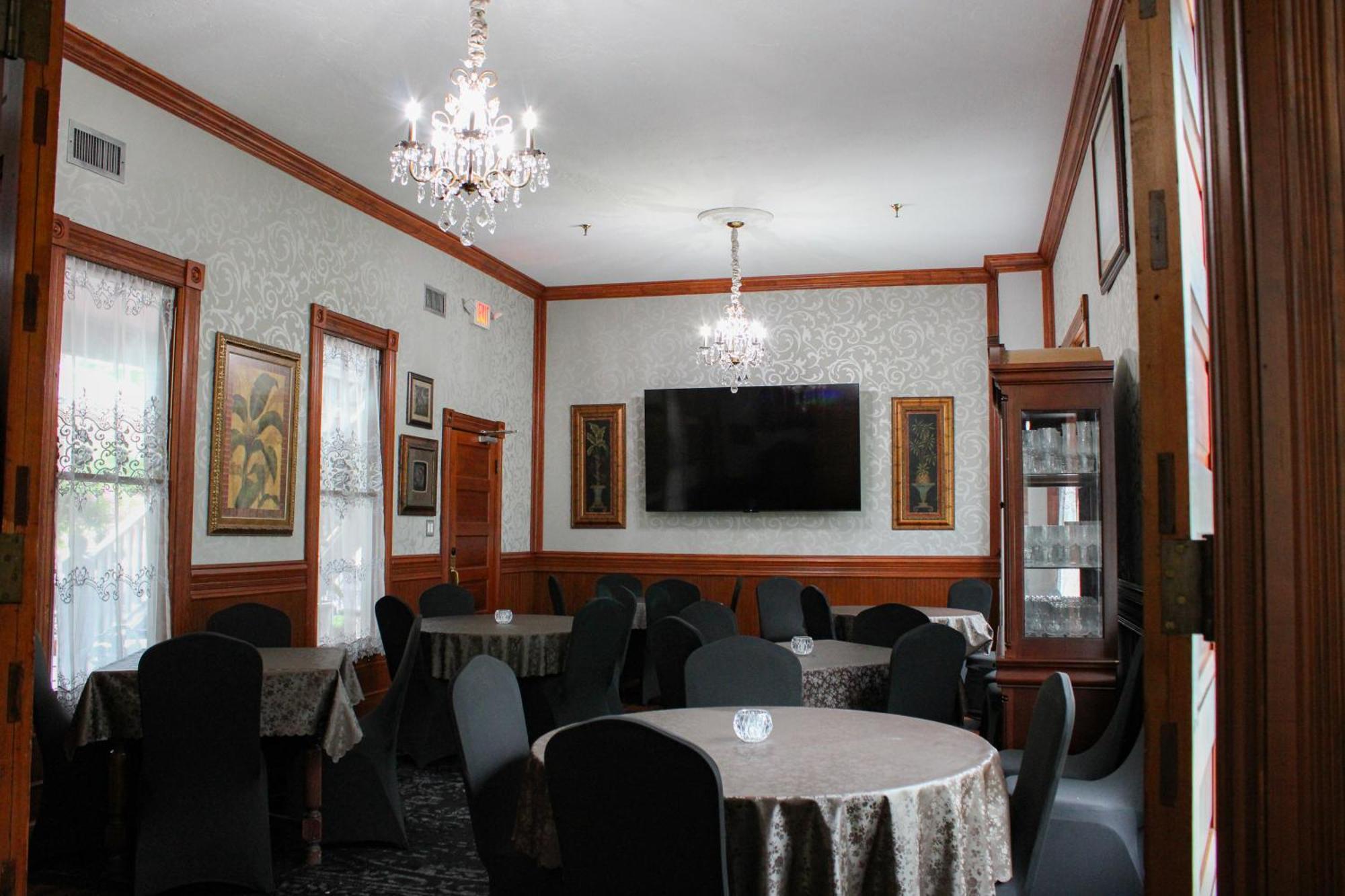 Woodbine Inn And Restaurant Madisonville Exteriör bild